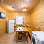 Дом (Пряник), Загородный клуб Дача