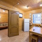 Дом (Пряник), Загородный клуб Дача