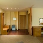 Сьюит, Загородный клуб Дача