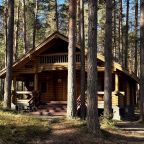 Номер (Дом Рыбака/Коттедж с 2 спальнями), Загородный клуб Дача