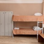 Шестиместный (Койко-место), Гостиница Корона