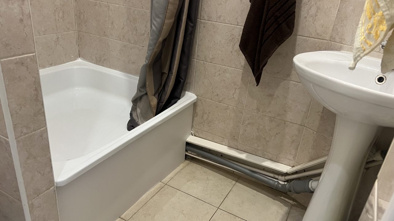 Семейный (Семейный № 2), Almaz-Hostel