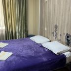 King-size кровать