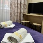 Семейный (С балконом Family room № 1), Almaz-Hostel