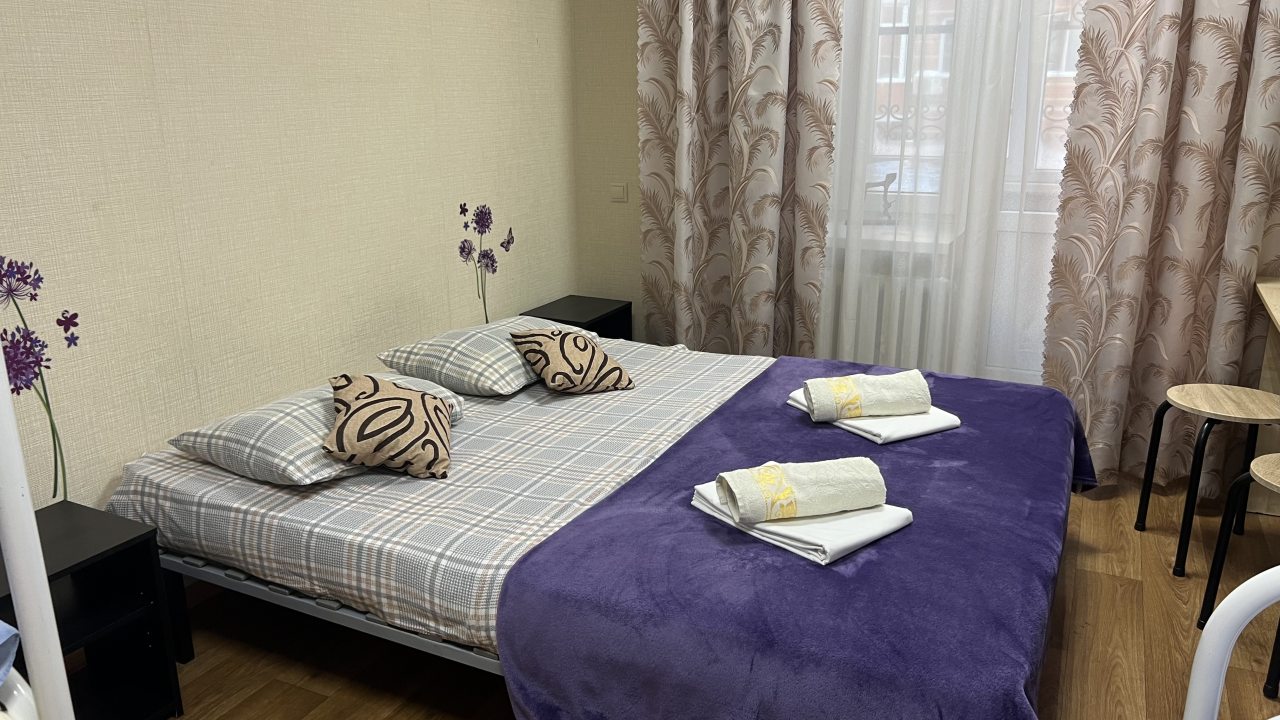 Семейный (С балконом Family room № 1), Almaz-Hostel