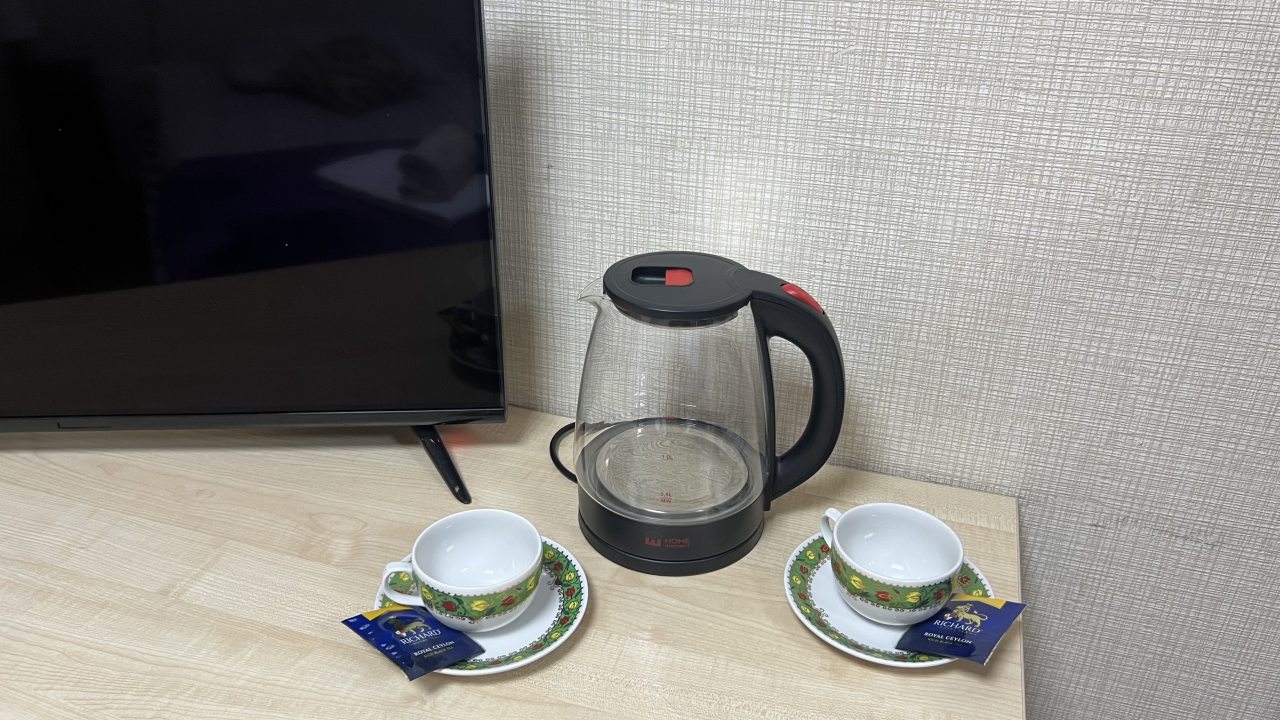 Семейный (С балконом Family room № 1), Almaz-Hostel