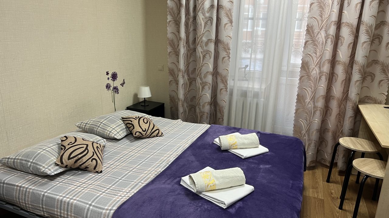 Семейный (С балконом Family room № 1), Almaz-Hostel