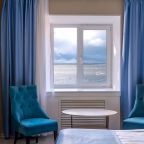 Вид на море, Отель Кантри