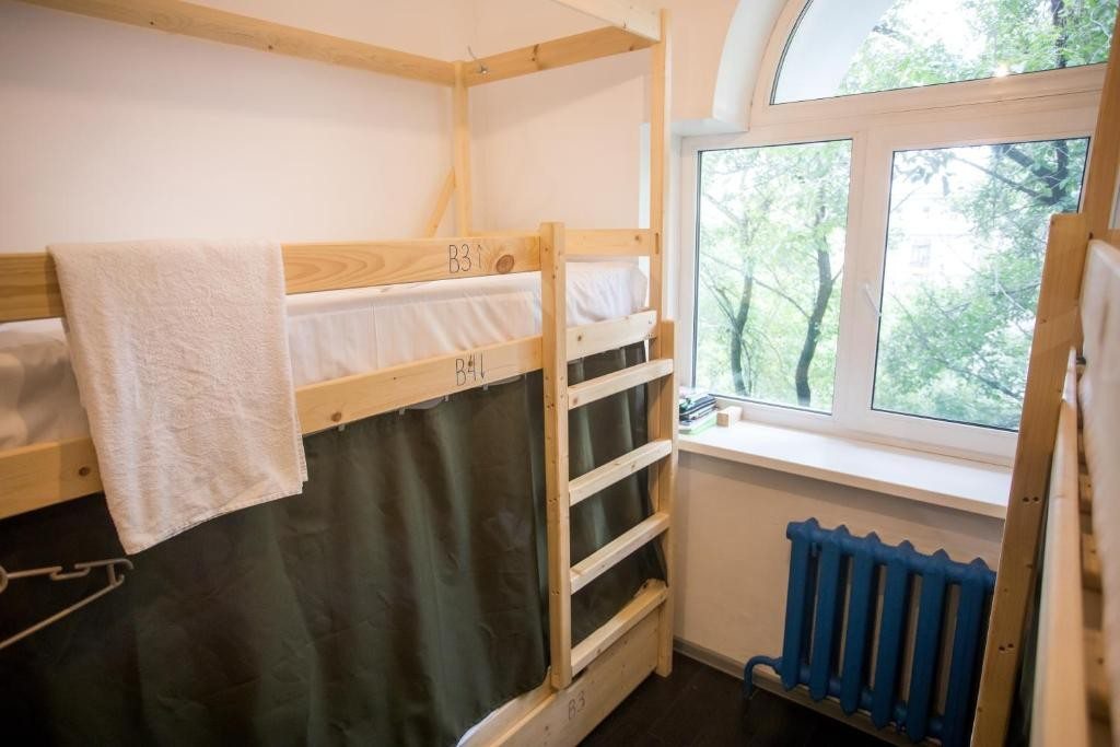 Номер (Кровать в общем 6-местном номере для мужчин) хостела Tiger, Владивосток