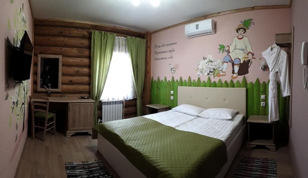 Двухместный (Стандартный двухместный номер с 1 кроватью МАЙ) гостевого дома 12 месяцев, Суздаль
