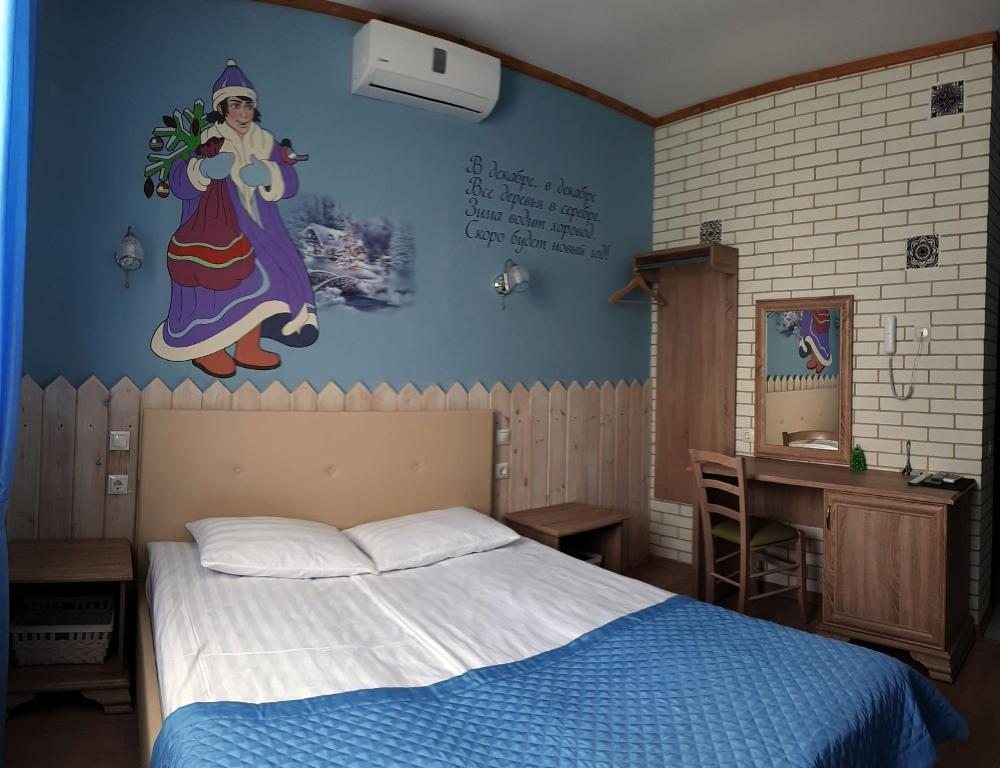 Двухместный (Стандартный двухместный номер с 1 кроватью ДЕКАБРЬ) гостевого дома 12 месяцев, Суздаль