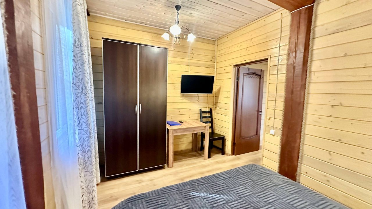 Сюит (Отель 3), База отдыха Командор