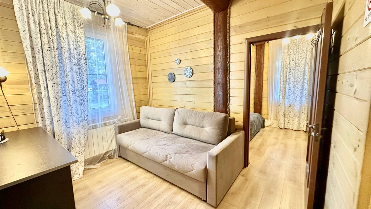 Сюит (Отель 3), База отдыха Командор