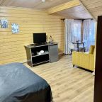 Делюкс (Отель 6), База отдыха Командор