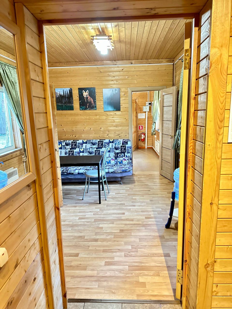 Коттедж (Дом Лисы), База отдыха Командор