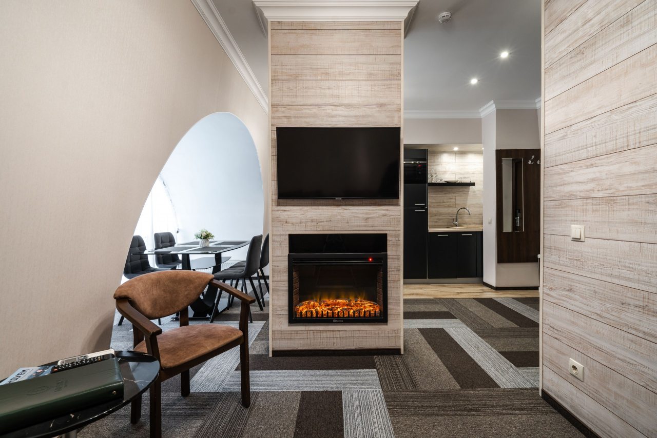 Трёхместный и более (Делюкс мансарда корпус 1), Отель Грейс Империал