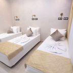 Трехместный (Трехместный 212), Гостиница М2