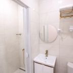 Трехместный (Трехместный 212), Гостиница М2