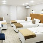 Пятиместный (Пятиместный 100), Гостиница М2