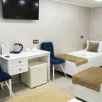 Пятиместный (Пятиместный 100), Гостиница М2