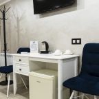 Пятиместный (Пятиместный 100), Гостиница М2