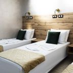 Трехместный (Трехместный №211), Гостиница М2