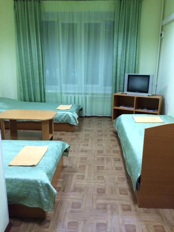 Трехместный (Классический номер) гостиницы Ариэль, Иваново