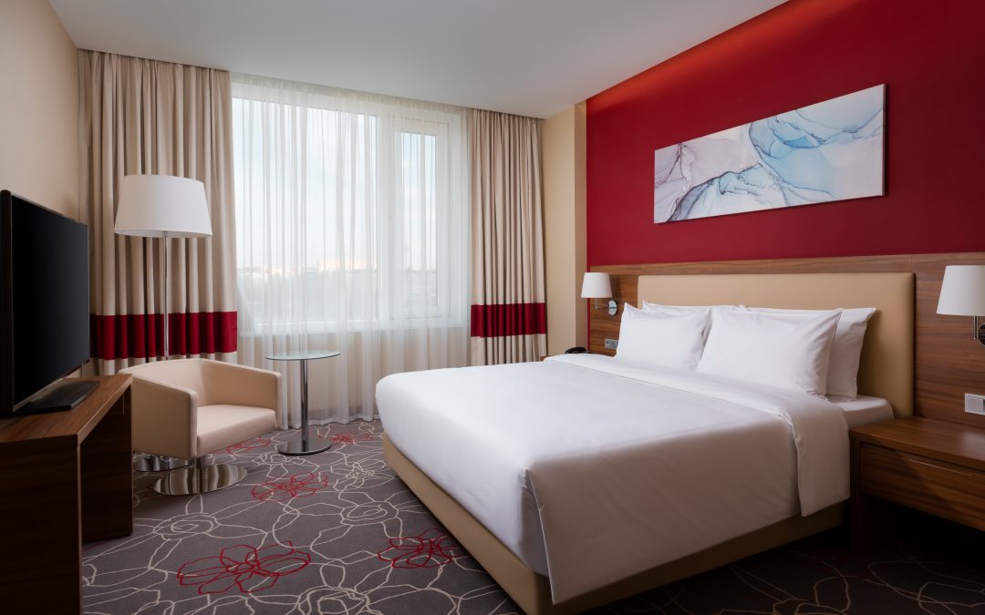 Двухместный (Suite, 1 King, Sofa bed) гостиничного комплекса RedPoint, Краснодар