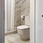 Двухместный (С 1 кроватью или 2 отдельными кроватями и собственной ванной комнатой), Гостевой дом Усадьба Веранда