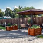 Сад, Гостевой дом Усадьба Веранда