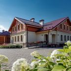 Сад, Гостевой дом Усадьба Веранда