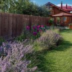 Сад, Гостевой дом Усадьба Веранда