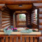 Сад, Гостевой дом Усадьба Веранда