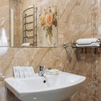 Апартаменты (Двухместные апартаменты с дополнительны спальным местом), Гостевой дом Константа