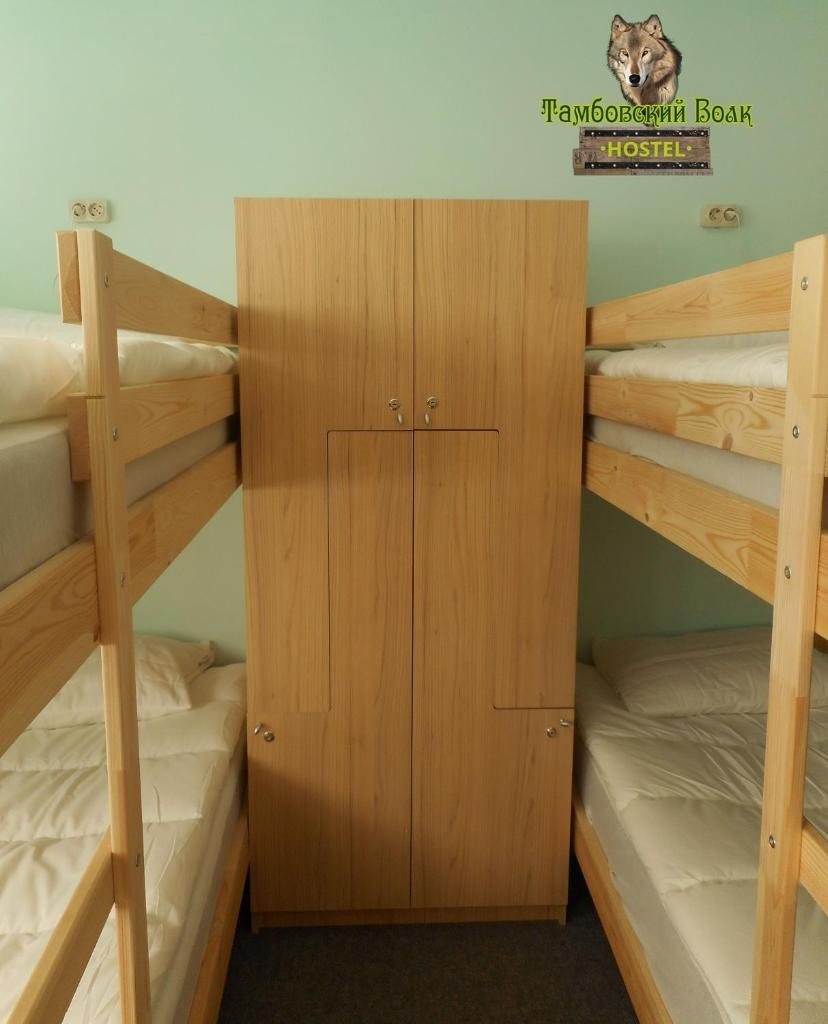 Номер (Односпальная кровать в общем номере для мужчин и женщин) хостела Тамбовский Волк
