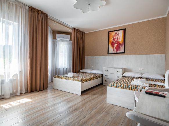 Фотография номера гостиницы Танго в Поляне Redance