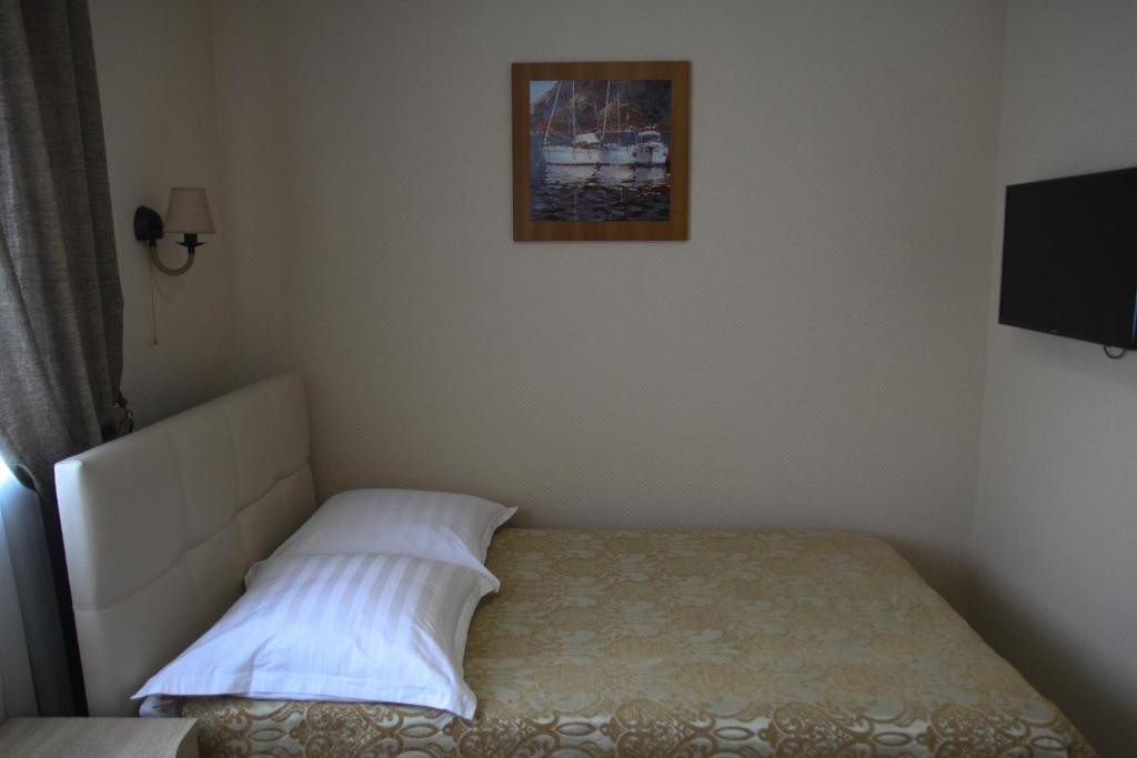 Двухместный (Двухместный номер Делюкс с 1 кроватью) отеля Причал, Владивосток