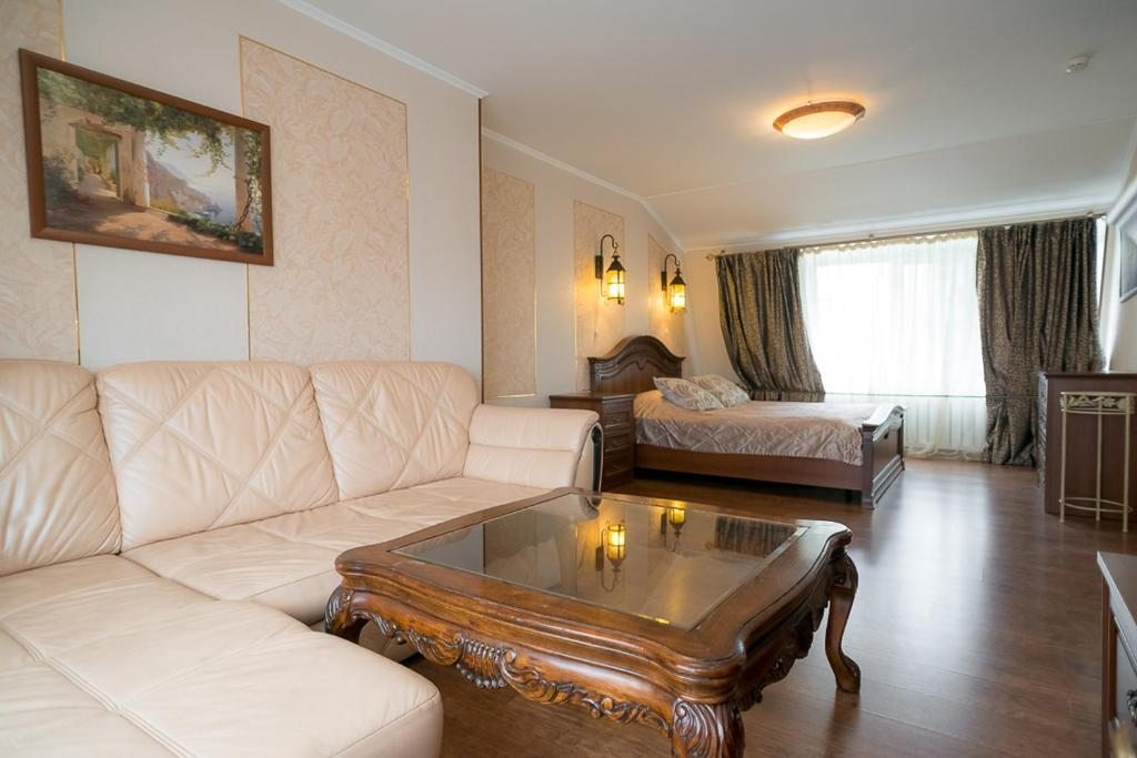 Люкс (С кроватью размера «king-size») отеля Incanto, Владивосток