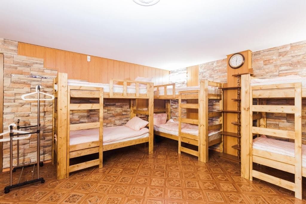 Номер (Кровать в общем 8-местном номере для мужчин и женщин) хостела Порт Хаус, Владивосток