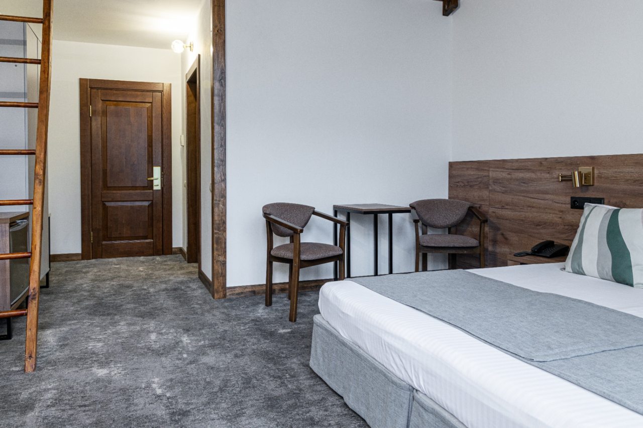 Трехместный (Стандарт с лесенкой), Гостиница Велья