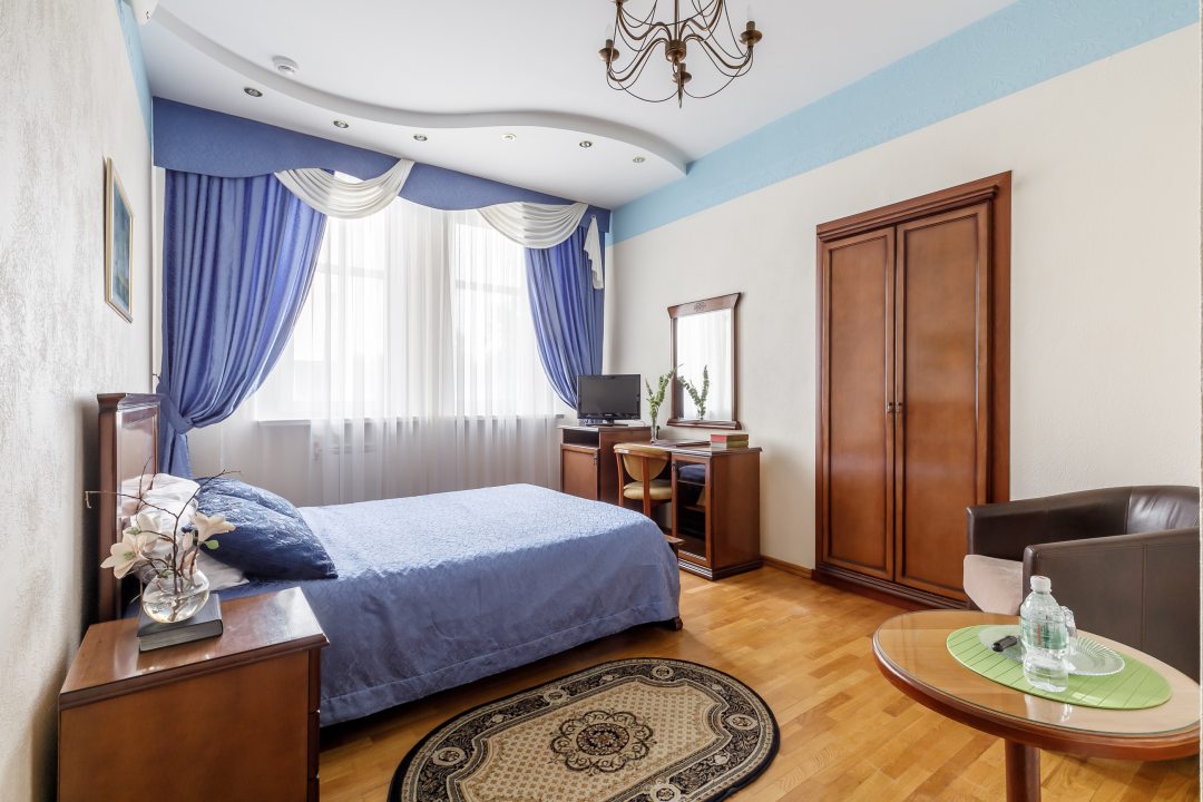 Двухместный (Комфорт, Double) гостиницы Платан, Краснодар