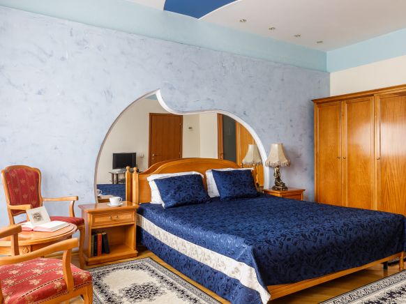 Фотография номера гостиницы Платан