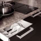 В каждом номере, Отель Элиза БонАпарт