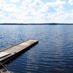Гостевые дома располагаются на берегу озера Тулемаярви, где можно искупаться и с удовольствием порыбачить