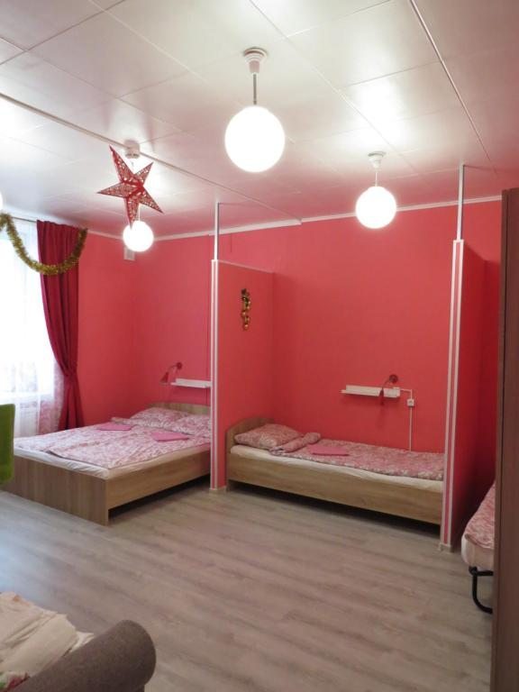 Семейный (Семейный номер с общей ванной комнатой) хостела Stars, Сортавала, Республика Карелия