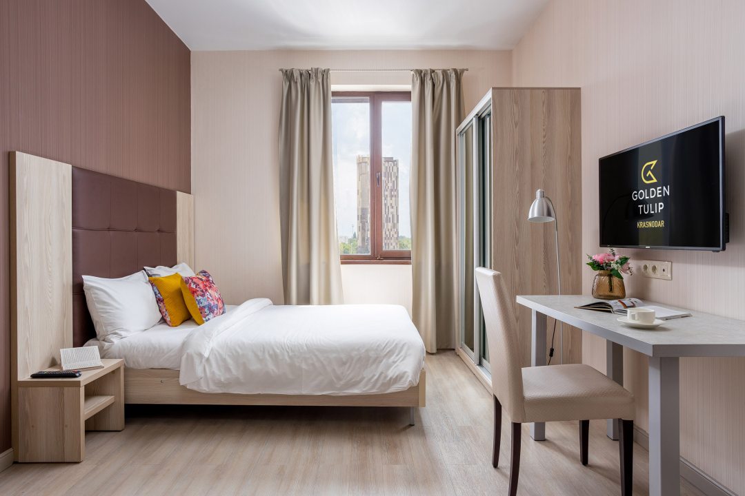 Апартаменты (С кроватью Queen size и кухней) гостиницы Golden Tulip Krasnodar, Краснодар