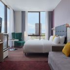 Люкс (С видом на город), Гостиница Golden Tulip Krasnodar