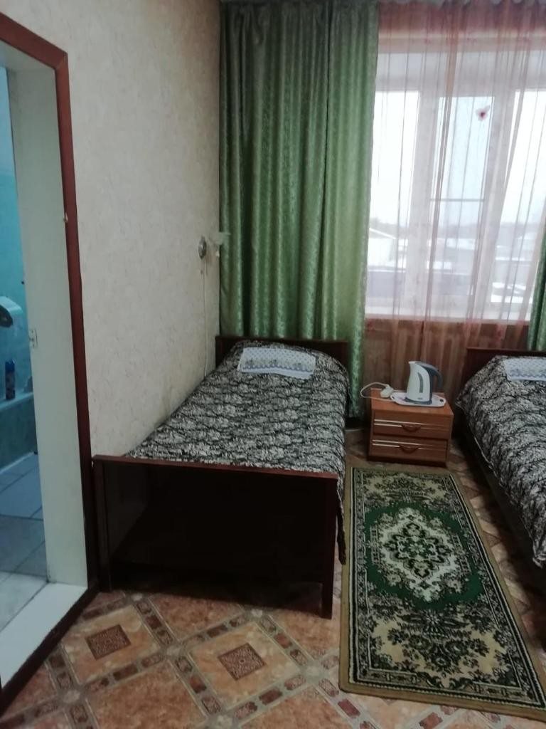 Двухместный (Двухместный номер с 2 отдельными кроватями и ванной комнатой) гостевого дома На Первомайской, Ковров