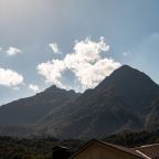 Трехместный (Вид на горы и балкон), Гостевой комплекс с баней ВВЕРХ