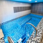 Купель в сауне, Гостевой комплекс с баней ВВЕРХ